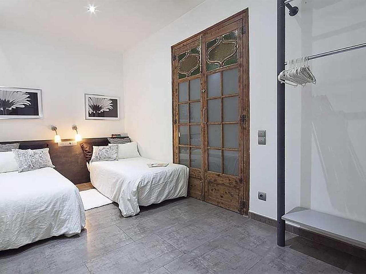 Apartamento Bhm1 1036 Carrer De La Creu Coberta, 32, Principal *